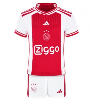 Ajax Hemmakläder Barn 2023-24 Kortärmad (+ Korta byxor)